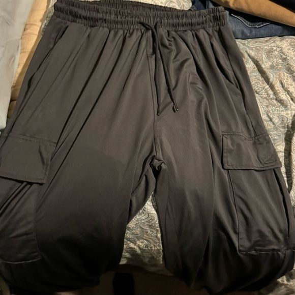 SHEIN Women’s Charcoal and Navy Jogging Cargo Pants - Picture 8 of 14